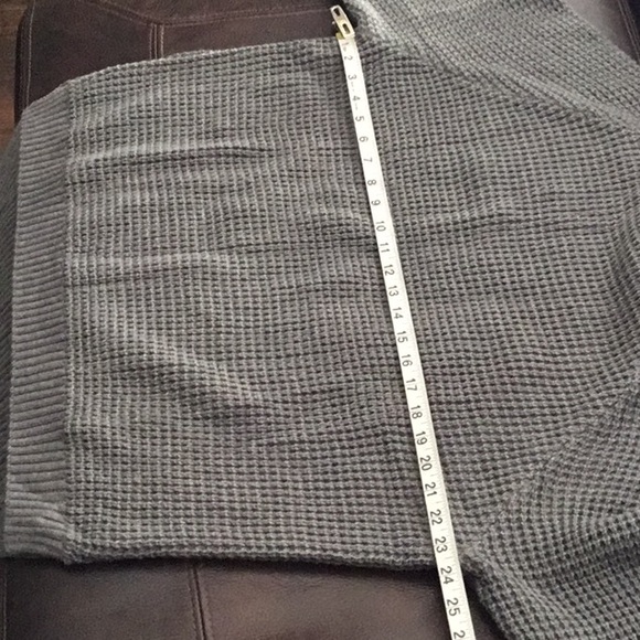 NWT sweater with “patchwork” on sleeves, size M, by SHEIN\Emery Rose. Fits big. - Picture 7 of 9